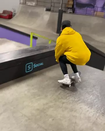 The pair of Nike's Nyjah Huston on the account Instagram of @nyjah