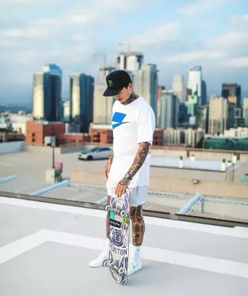 The pair of Nike's Nyjah Huston on the account Instagram of @nyjah