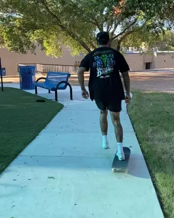 The pair of Nike's Nyjah Huston on the account Instagram of @nyjah