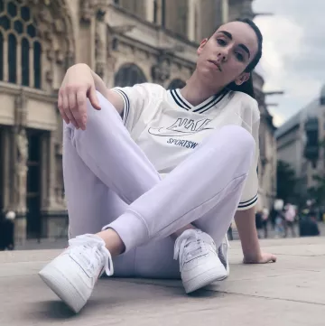 Air force 1 white worn by elizastreet on the account Instagram of @elizastreet 