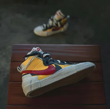 Blazer x sacaï "snow beach" worn by yourlaces on the account Instagram of @yourlaces 