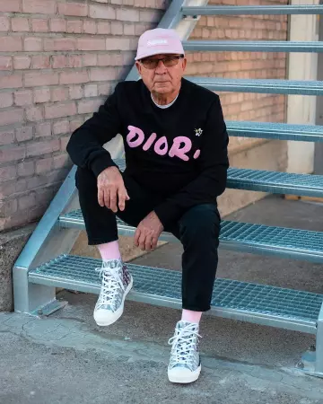 KAWS x Dior Crewneck Sweatshirt Black worn by jaadiee on the account Instagram of @jaadiee