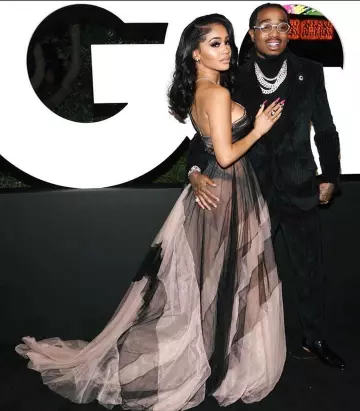 Les bottines noires de Quavo sur le compte Instagram de @quavohuncho