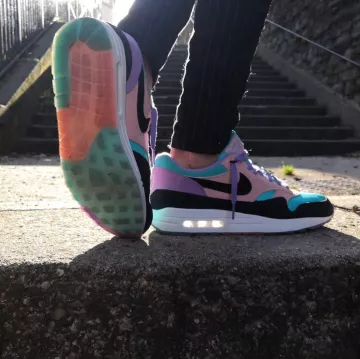Air max 1 "have a nike day" usado por _.ugo en la cuenta de Instagram de @_.ugo 