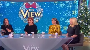 Teri jon à Rayures Robe Fourreau porté par Meghan McCain sur Le point de Vue le 18 décembre 2019