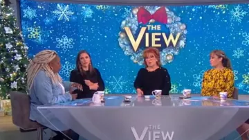 Stine goya Ren print­ed jacquard blouse worn by Sunny Hostin on The View December 18, 2019