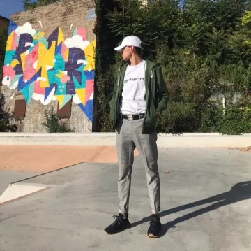 Nmd human race x Pharrell Williams " now is her time black " llevado por _.ugo en la cuenta de Instagram de @_.ugo 