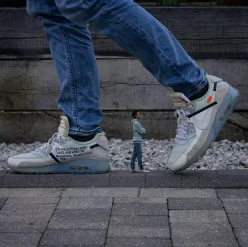 Air max 90 x off-white " og ice " usado por jaaymcc en la cuenta de Instagram de @jaaymcc 
