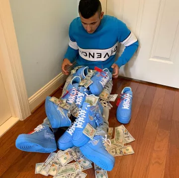 Air force 1 x off-white " mca "blue" worn by kickzmalik on the account Instagram of @kickzmalik 