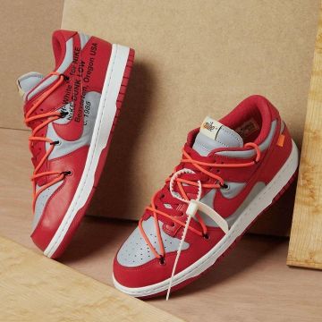 Nike Dunk Low Off-White University Red en la cuenta de Instagram de @sneakernews