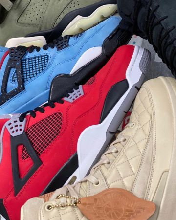Jordan 4 Retro Travis Scott Cactus Jack sur le compte Instagram de @originsnyc