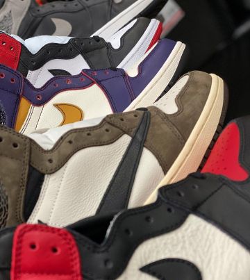 Jordan 1 Retro High Travis Scott sur le compte Instagram de @originsnyc