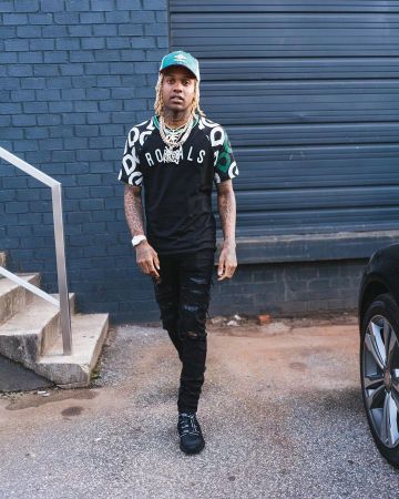 La camiseta de Dolce Gabbana usada por Lil Durk en la cuenta de Instagram de @durkioworld