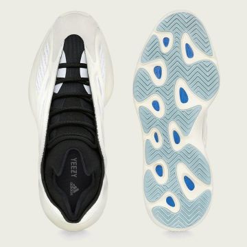 Adidas Yeezy Boost 700 V3 Azael en la cuenta de Instagram de @sneakernews