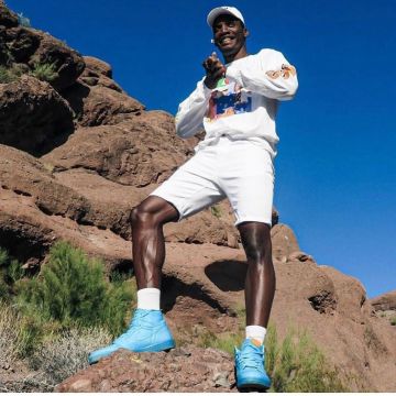 Jordan 1 Retro High Gatorade Blue Lagoon por Fred Kerley en la cuenta de Instagram de @fkerley99