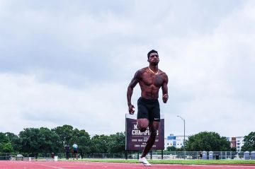 Nike Zoom JA Fly 3 Fred Kerley on the account Instagram of @fkerley99