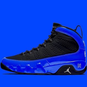 Jordan 9 Retro Racer Blue en la cuenta de Instagram de @air.jordans.kicks