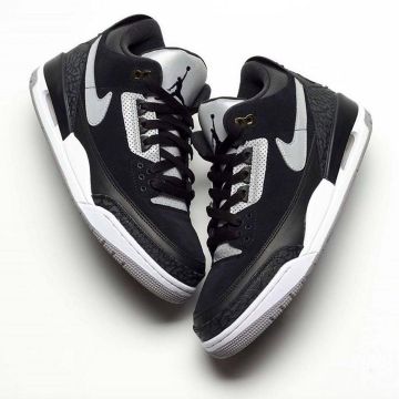 Jordan 3 Retro Tinker Black Cement Gold en la cuenta de Instagram de @air.jordans.kicks