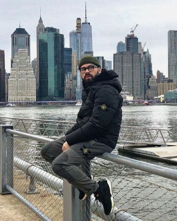 40123 GARMENT DYED CRINKLE REPS NY DOWN Jacket Stone Island Man Tienda Oficial en @stoneislandtalk cuenta de Instagram