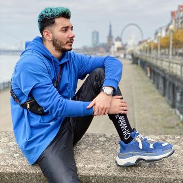 The pair of sneakers balenciaga worn by okan sostyle on the account Instagram of @sostyle_off 