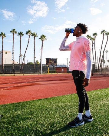 Nike Zoom Pegasus Turbo de Michael Cherry en la cuenta de Instagram de @ay_tracktive