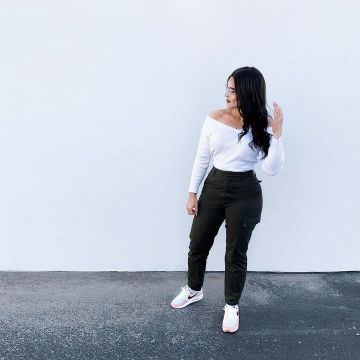 Air Max 1 Por La Familia in scope by little_laces on the account Instagram of @little_laces 