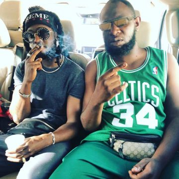 La sacoche Gucci monogrammée portée par Stavo sur le compte Instagram de @13blockofficiel