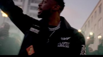 Jacket off white worn by Dadju in DADJU - TPB with KOBA LAD (Clip official)