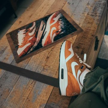 Air Max 1 Curry (2018) sur le compte Instagram de @la_sneakerie_
