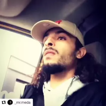 La casquette NY sur le compte Instagram de @tunisianofficiel