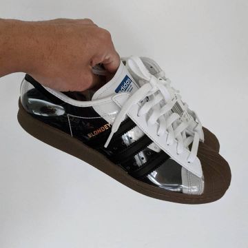 Adidas Superstar 80 Blondey McCoy en la cuenta de Instagram de @wex