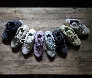 Adidas Yeezy 500 Soft Vision en la cuenta de Instagram de @wex