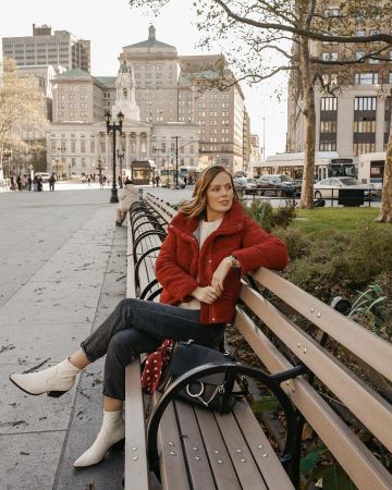 Chloé Black Faye Day Leather Shoul­der Bag of Charlotte Bridgeman on the Instagram account @charlottebridgeman