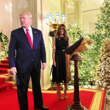 Christian Louboutin So Kate Pumps in Full Moon Suede worn by Melania Trump Christmas Reception, White House, December 19, 2019