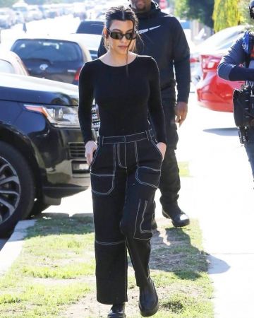 The Row Zippped 1 Botines de cuero usados por Kourtney Kardashian Long Beach diciembre 19, 2019