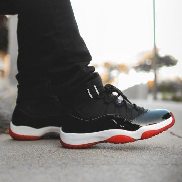 jordan 11 bred portée par sneakerheadinthebay   sur le compte Instagram de @sneakerheadinthebay 