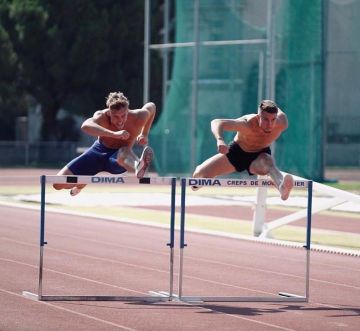 Nike Zoom JA Fly 3 Andrew Pozzi on the account Instagram of @apozzi93