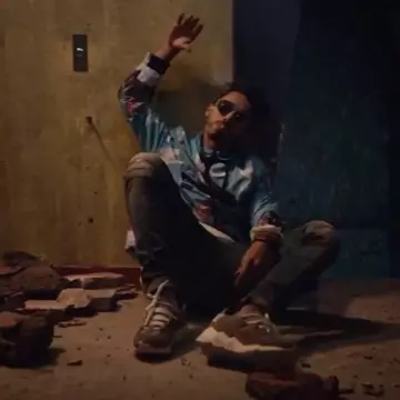 Cesta Pierre Hardy usada por pnl_nos en la cuenta de Instagram de @pnl_nos