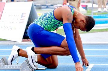 Nike Zoom JA Fly 3 de TJ Holmes sur le compte Instagram de @teejay_holmes