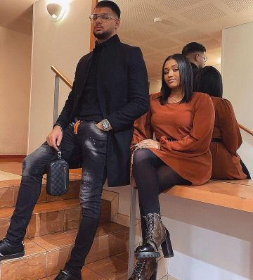The sweater in black worn by Mister Official account Instagram of @mister_officiel