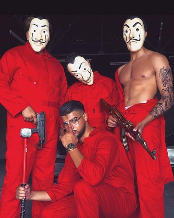 The red suit worn by Mister Official account Instagram of @mister_officiel