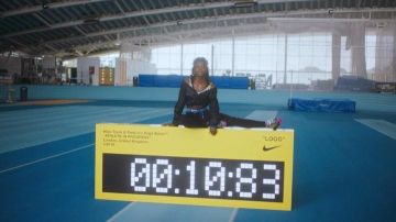 Nike Waffle Racer Off-White Black Dina Asher-Smith on the account Instagram of @dinaashersmith