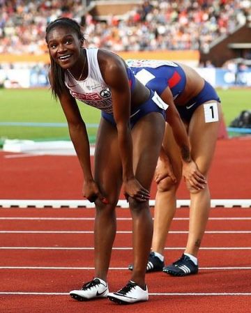 Nike Zoom Superfly Elite de Dina Asher-Smith en la cuenta de Instagram de @dinaashersmith