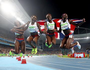 Nike superfly elite de Dina Asher-Smith en la cuenta de Instagram de @dinaashersmith