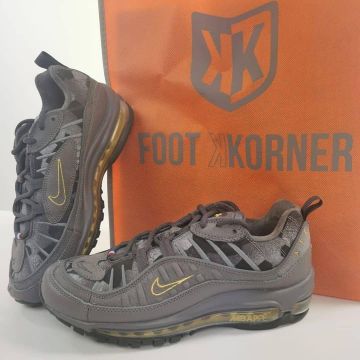 Shoes sur le compte Instagram de @footkornerqwartz