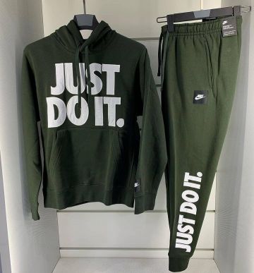 Jogging sur le compte Instagram de @footkornerqwartz
