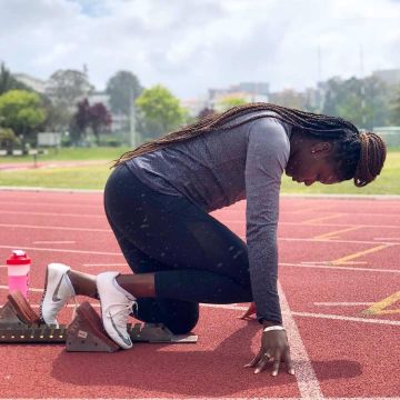 Nike Superfly Elite de Asha Philip en la cuenta de Instagram de @missashaphilip