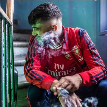 Jogging sur le compte Instagram de @footkornerkremlin