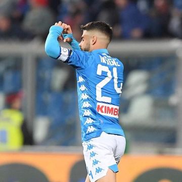 Jersey en la cuenta de Instagram de @officialsscnapoli