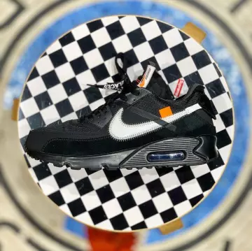 Air max 90 x off-white " black " porté par larrydeadstock   sur le compte Instagram de @larrydeadstock 